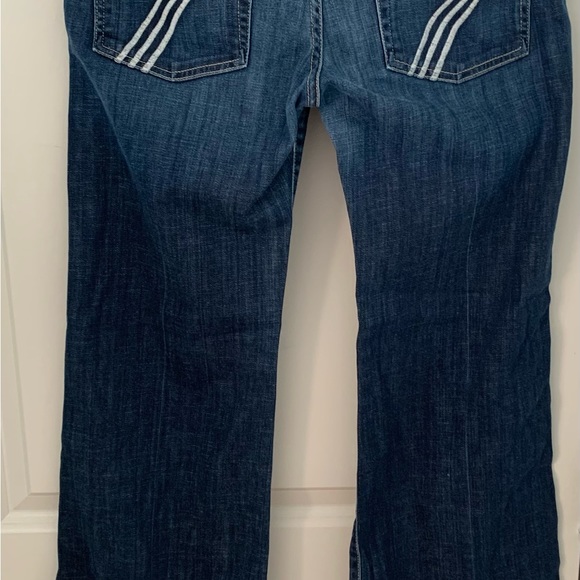 Women’s Jeans - Picture 1 of 5